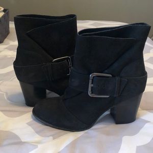 Ankle boots
